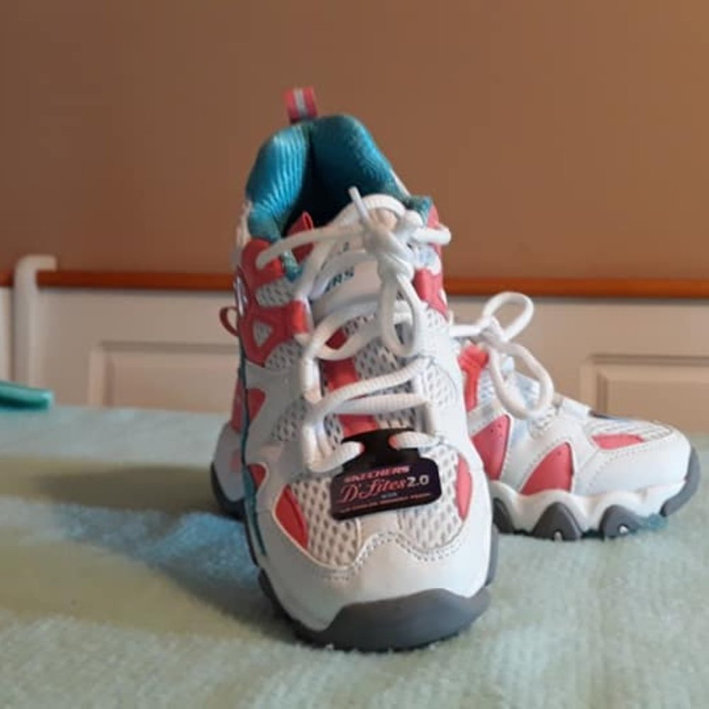 Girls shoes